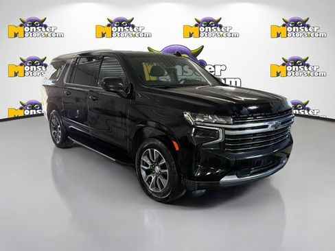 Used 2021 Chevrolet Suburban LT image 3