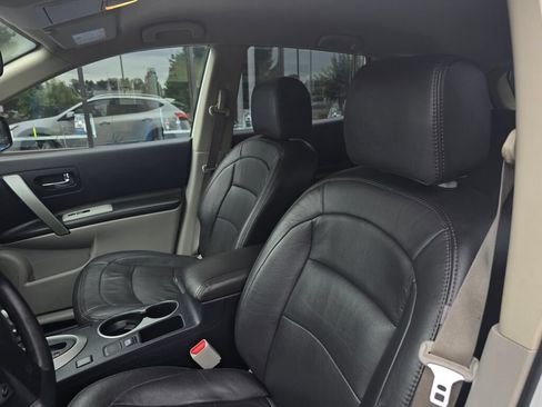 Used 2012 Nissan Rogue SV AWD/4WD image 21