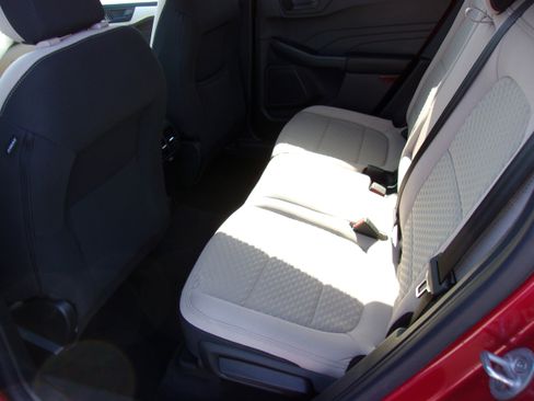 Used 2022 Ford Escape SE w/ Convenience Package image 11