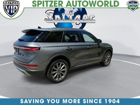 Used 2022 Lincoln Corsair AWD w/ Premium Package image 9