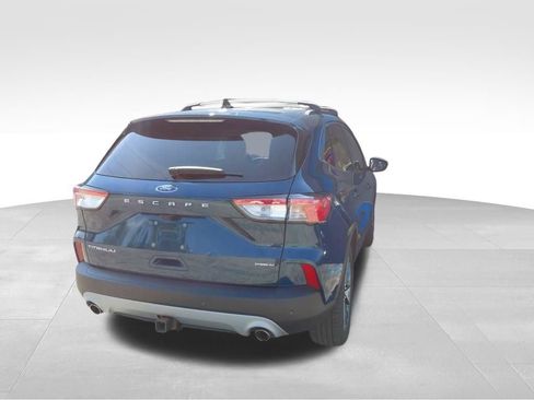 Used 2020 Ford Escape Titanium AWD/4WD image 16