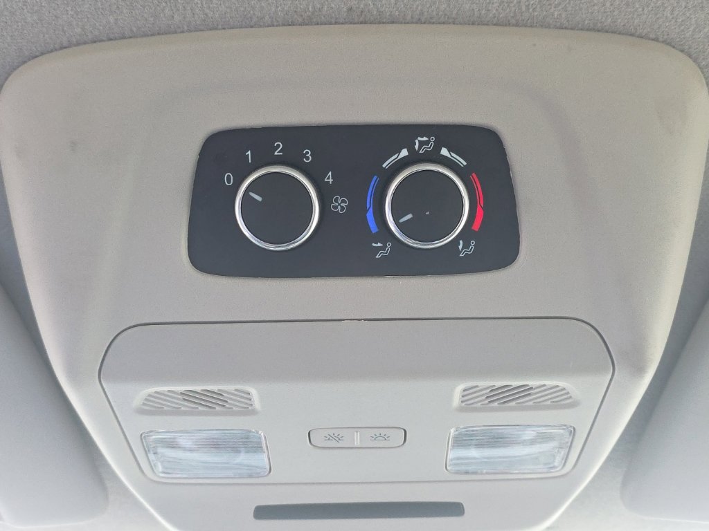 Used 2024 Ford Transit 350 XLT RWD image 28