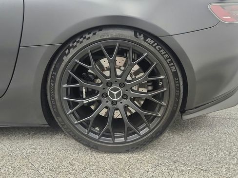 Used 2021 Mercedes-Benz AMG GT Coupe image 16