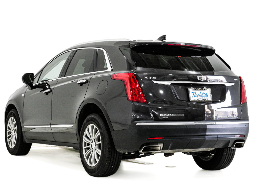 Used 2018 Cadillac XT5 Luxury w/ Driver Awareness Package FWD image 9