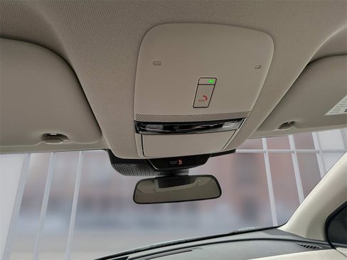 Used 2024 Nissan Ariya AWD image 29