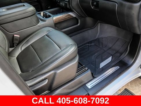 Used 2019 Chevrolet Silverado 1500 RST AWD/4WD image 76