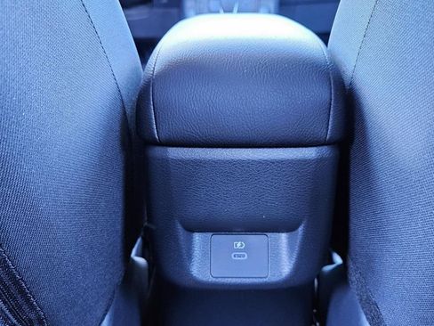 New 2025 Nissan Versa SR w/ Trunk Package image 17