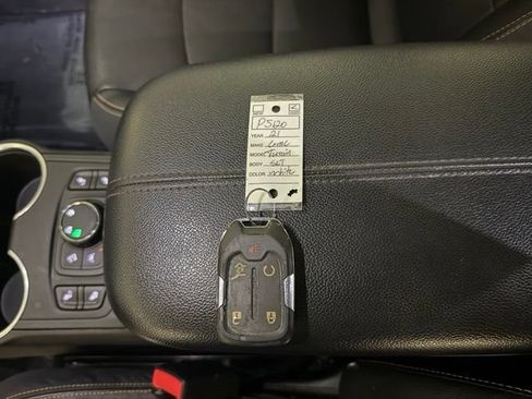 Certified 2021 GMC Terrain SLT w/ Infotainment Package II AWD/4WD image 25