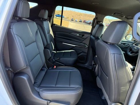 New 2026 Chevrolet Traverse LT w/ Driver Confidence Package image 14