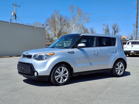 Used 2016 Kia Soul + w/ Primo Package image 17
