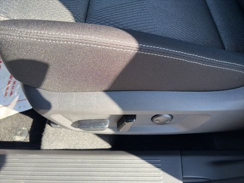 New 2026 Nissan Rogue SV image 18