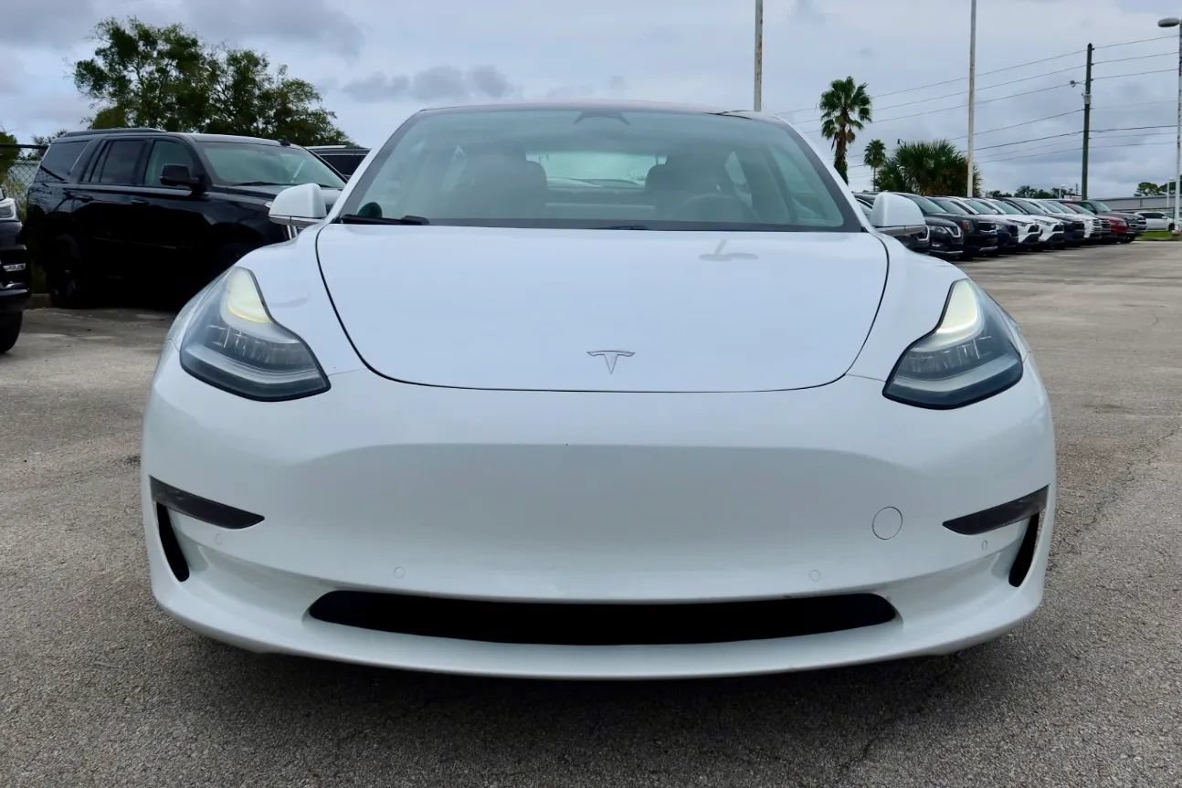 Used 2018 Tesla Model 3 Long Range AWD/4WD image 6