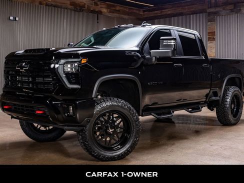 Used 2025 Chevrolet Silverado 2500 LT w/ Trail Boss Package image 5