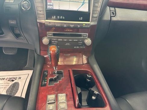 Used 2010 Lexus LS 460 L AWD/4WD image 19
