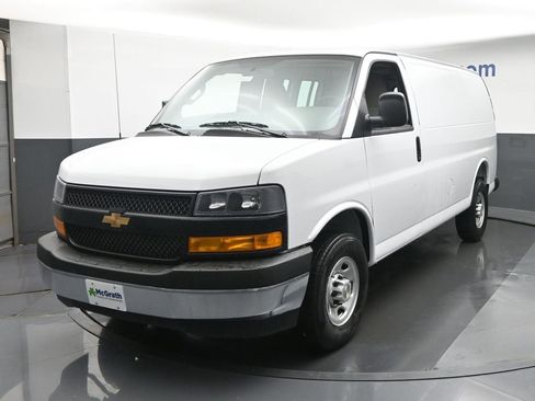 New 2026 Chevrolet Express 2500 w/ Driver Convenience Package RWD image 16