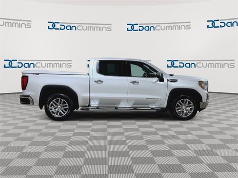Used 2021 GMC Sierra 1500 SLT w/ SLT Premium Plus Package image 9