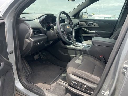 Certified 2023 Chevrolet Traverse LT image 15