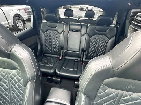 Used 2021 Audi SQ7 Premium Plus w/ Driver Assistance Package image 24