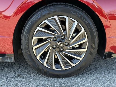 Used 2025 Hyundai Sonata Limited image 44