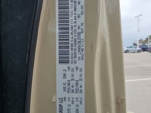 Used 2011 Jeep Wrangler Unlimited Sahara w/ Connectivity Group image 21