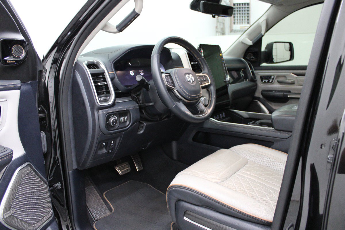 Used 2025 RAM 1500 Tungsten w/ Off Road Group AWD/4WD image 7