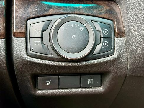 Used 2012 Ford Explorer Limited FWD image 24