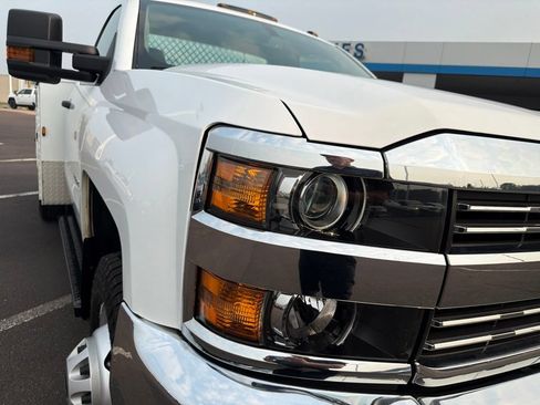 Used 2016 Chevrolet Silverado 3500 W/T w/ WT Convenience Package AWD/4WD image 13
