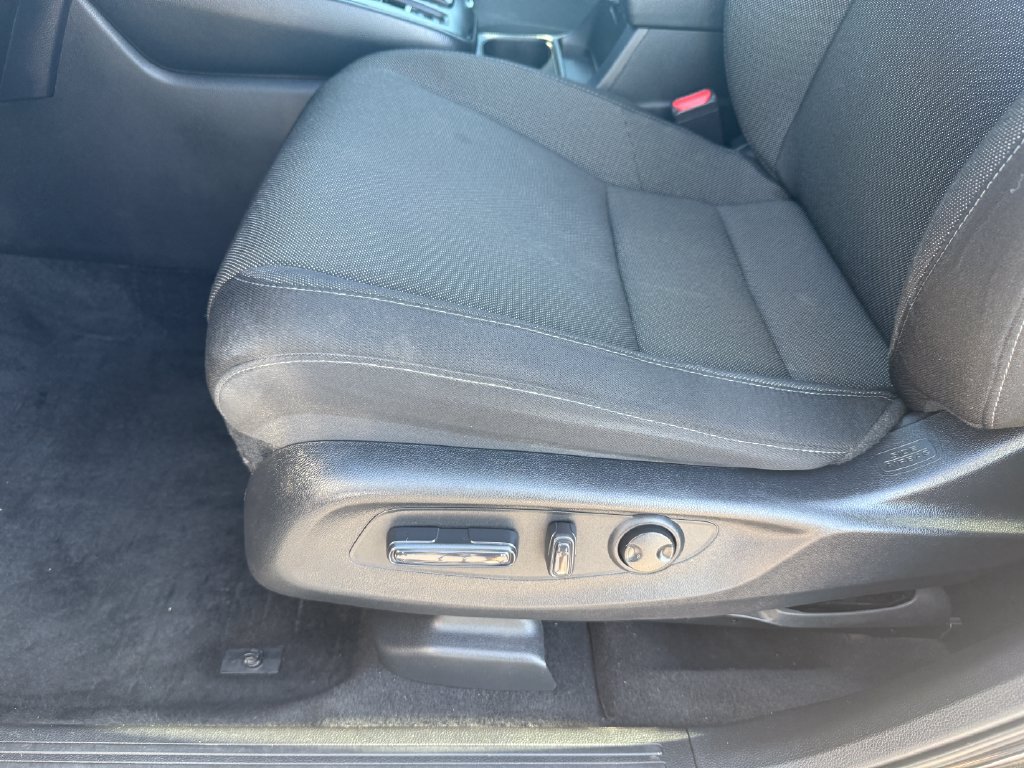 Used 2024 Honda CR-V EX image 10