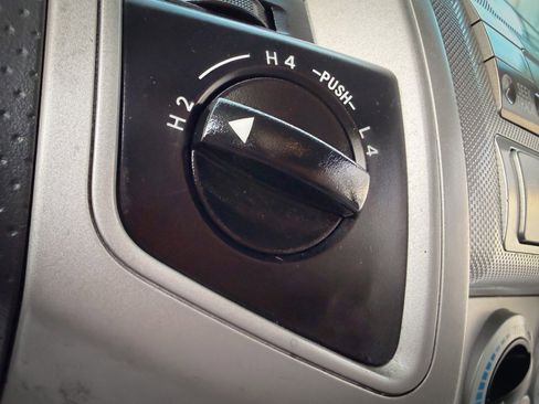 Used 2009 Toyota Tacoma 4x4 Double Cab image 15