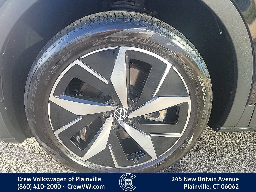 Certified 2023 Volkswagen ID.4 Pro S AWD/4WD image 17