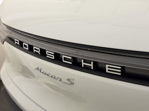 New 2026 Porsche Macan S AWD/4WD image 25
