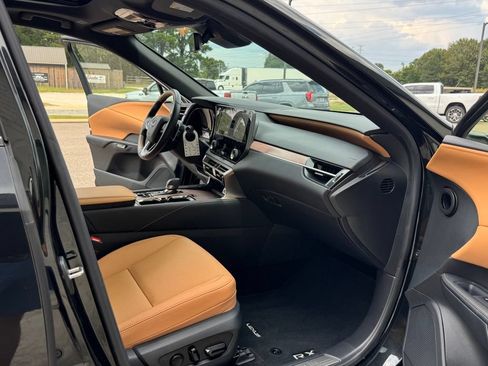 Used 2025 Lexus RX 350 Premium w/ Accessory Package (Z1) FWD image 42