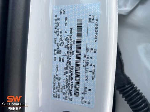 New 2025 Ford F150 Lariat w/ Equipment Group 502A High image 25