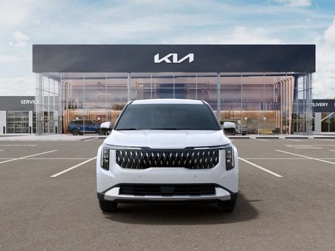 New 2026 Kia Carnival EX FWD image 2