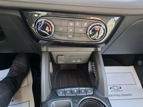Used 2025 Chevrolet TrailBlazer LT image 18