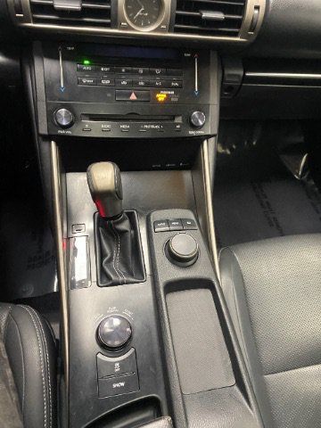 Used 2014 Lexus IS 250 RWD image 9