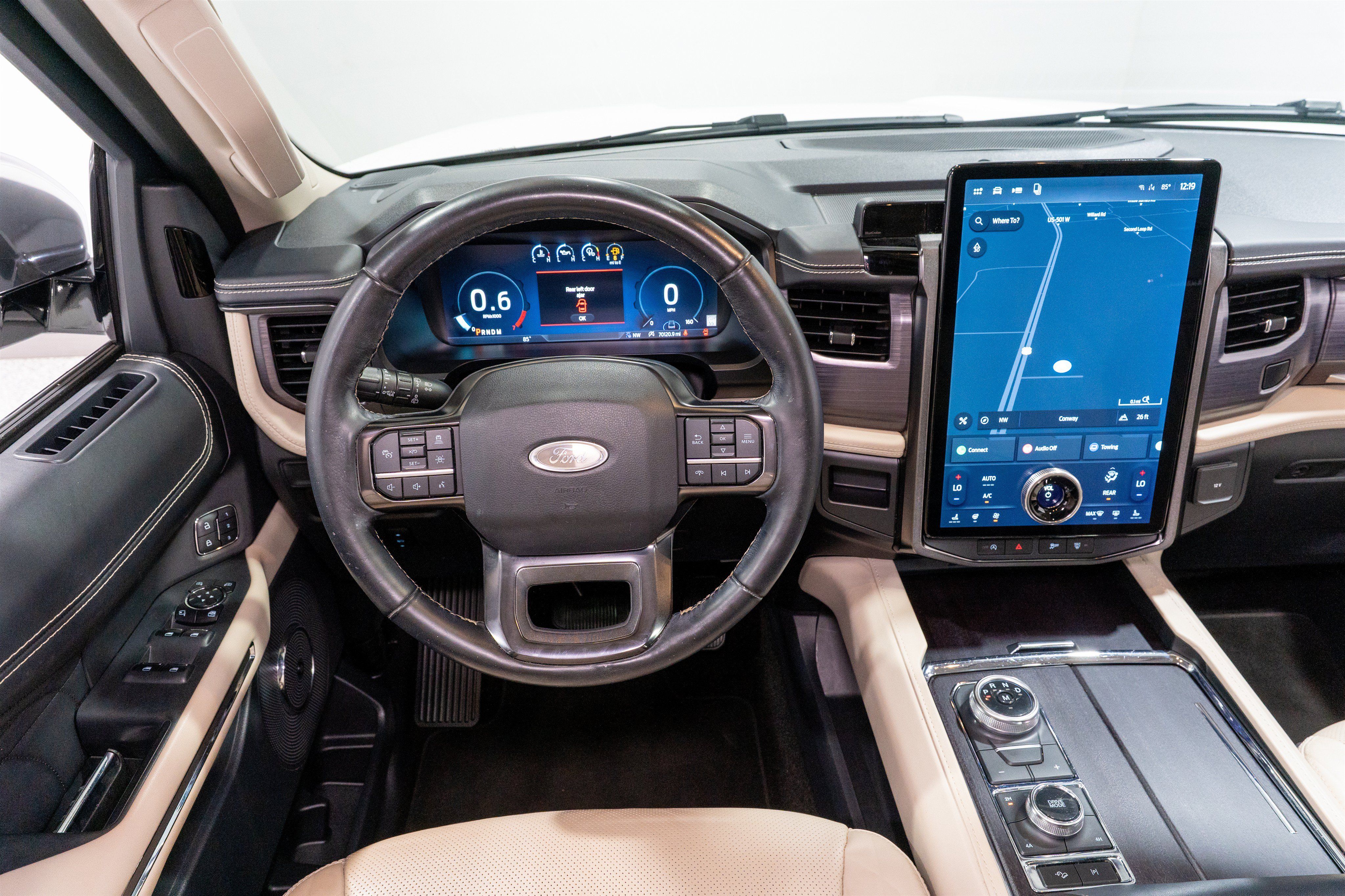 Used 2022 Ford Expedition Max Platinum AWD/4WD image 12