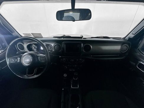 Used 2022 Jeep Wrangler Sport S image 10