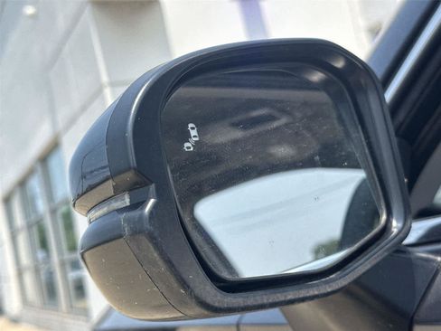 Used 2025 Honda CR-V EX image 19