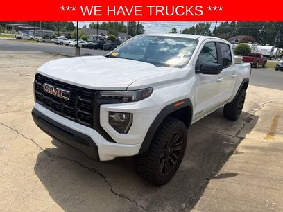 Used 2023 GMC Canyon Elevation w/ Trailering Package