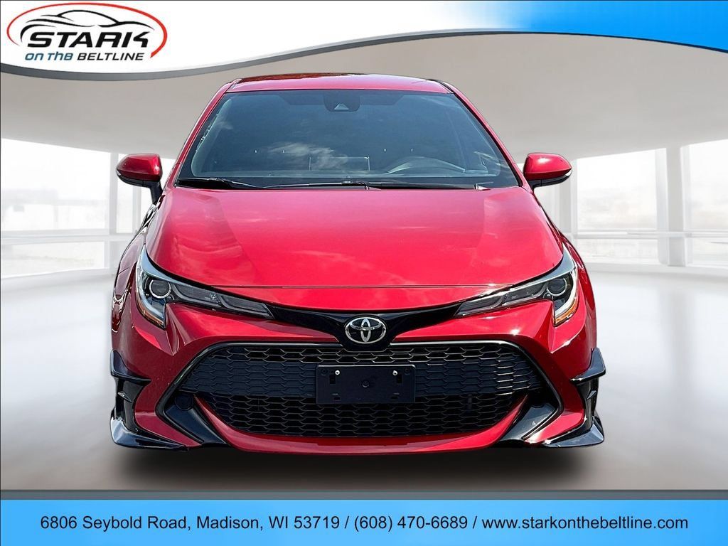 Used 2021 Toyota Corolla SE w/ Special Edition FWD image 2