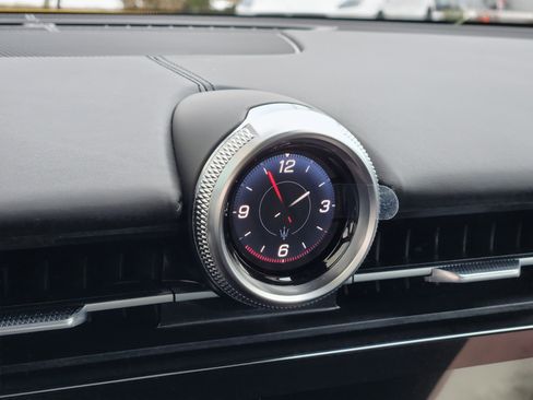 Used 2024 Maserati GranTurismo Modena image 28