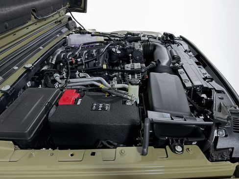 New 2026 Jeep Wrangler Unlimited Rubicon AWD/4WD image 18