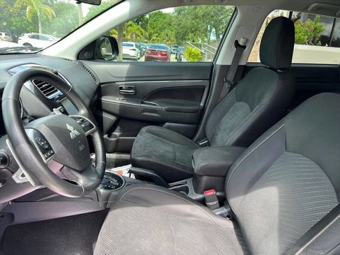 Used 2015 Mitsubishi Outlander Sport SE image 9