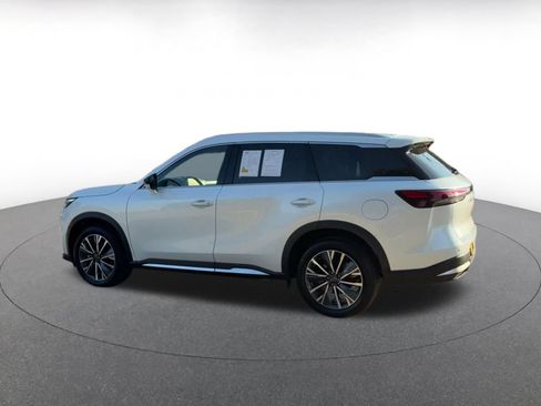 Used 2026 INFINITI QX60 Luxe FWD image 9