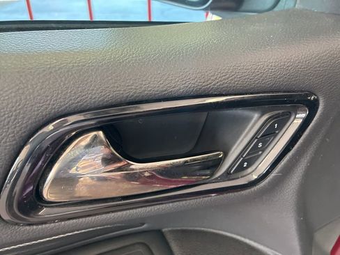 Certified 2022 Dodge Durango R/T w/ Blacktop Package AWD/4WD image 8