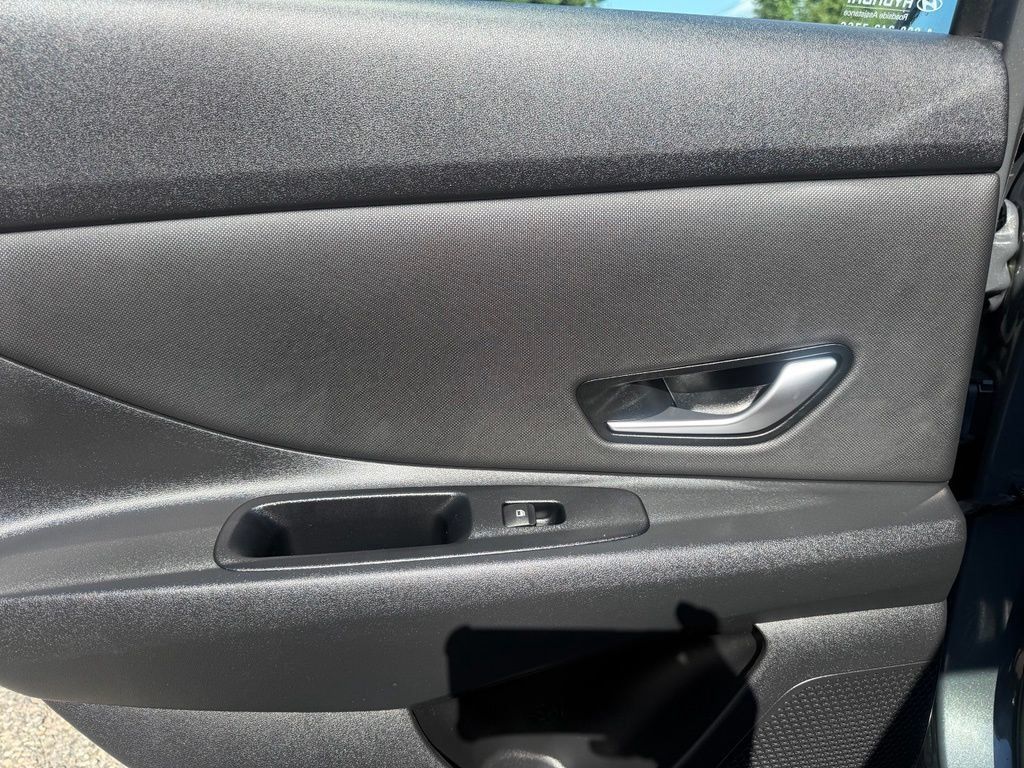 Certified 2023 Hyundai Elantra SEL w/ Convenience Package FWD image 19