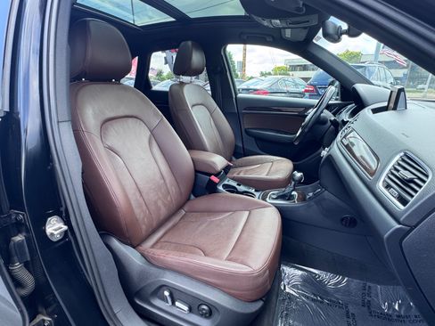 Used 2016 Audi Q3 2.0T Premium Plus w/ Technology Package AWD/4WD image 31