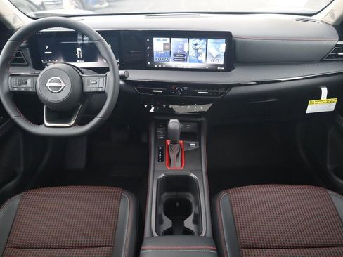 New 2026 Nissan Kicks SR w/ SR Premium Package image 24