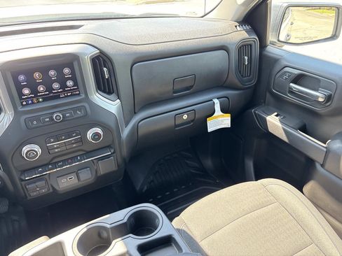 Certified 2024 GMC Sierra 1500 Pro w/ Pro Value Package image 27